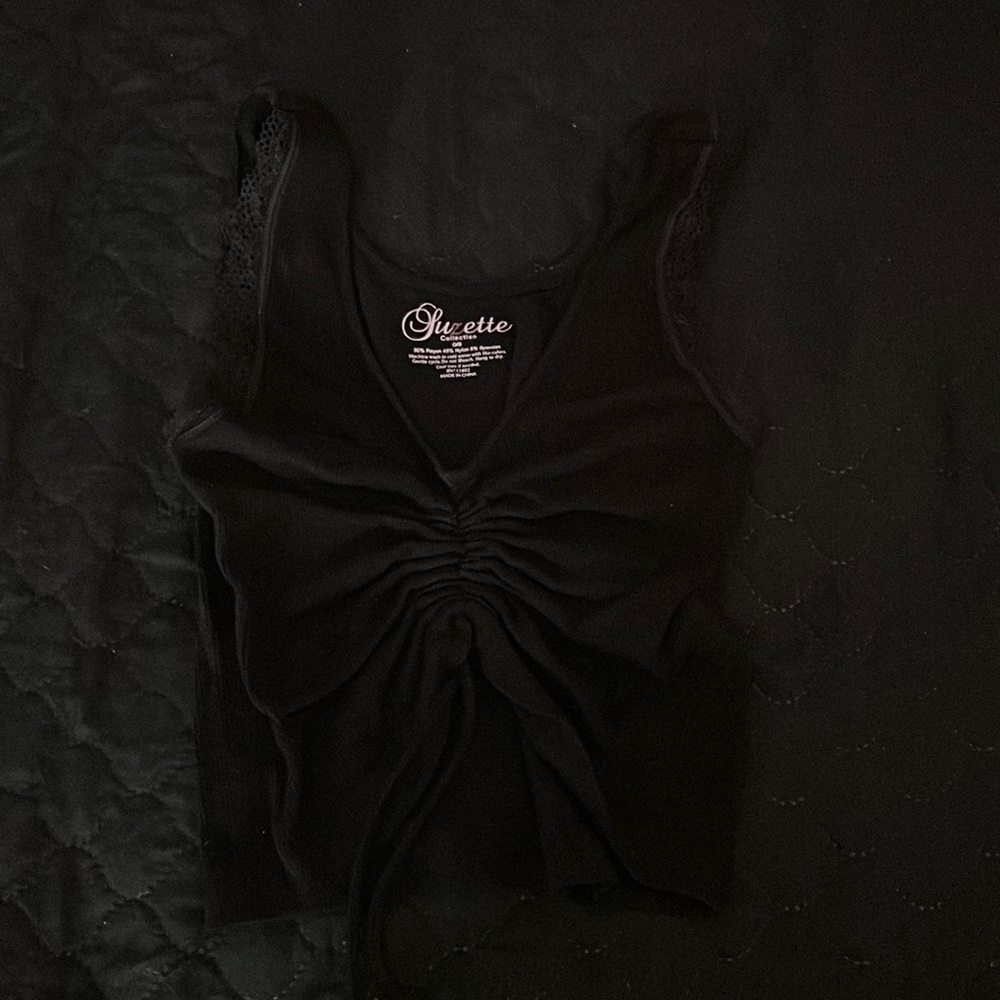 Black tank top size: 0